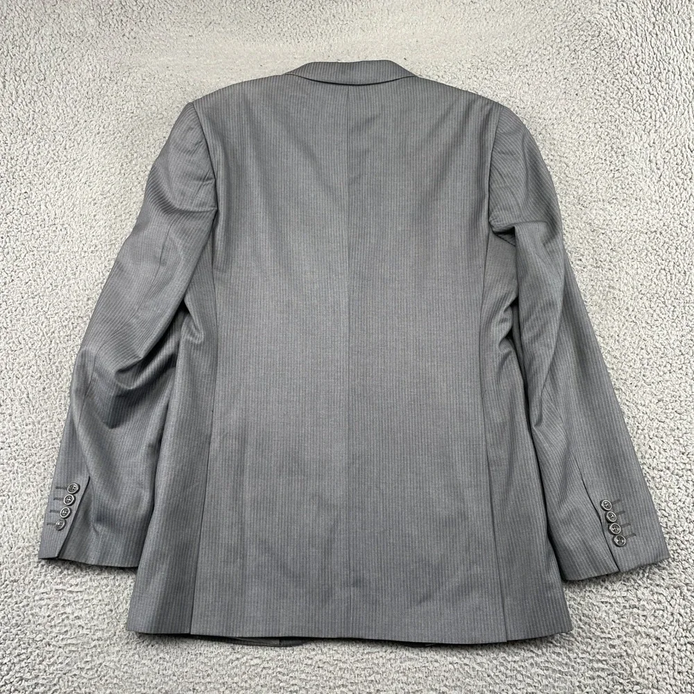 Vinci Suit Mens 40L Gray Pinstripe Two Button Notch Lapel Modern Business Formal
